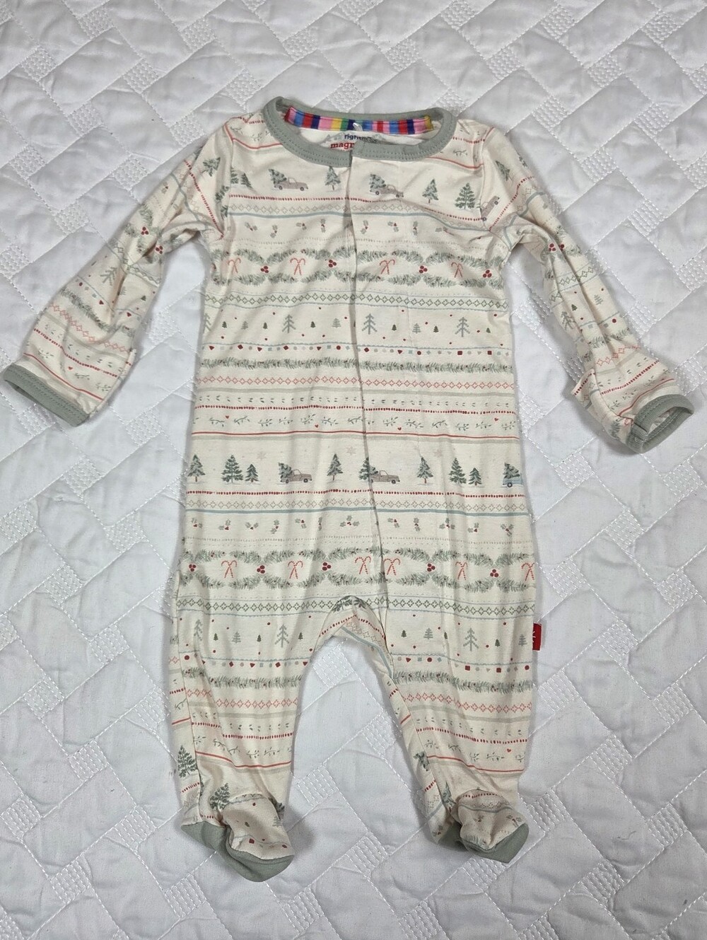 Magnetic Me Time of Wonder Ruffle Magnetic Footie